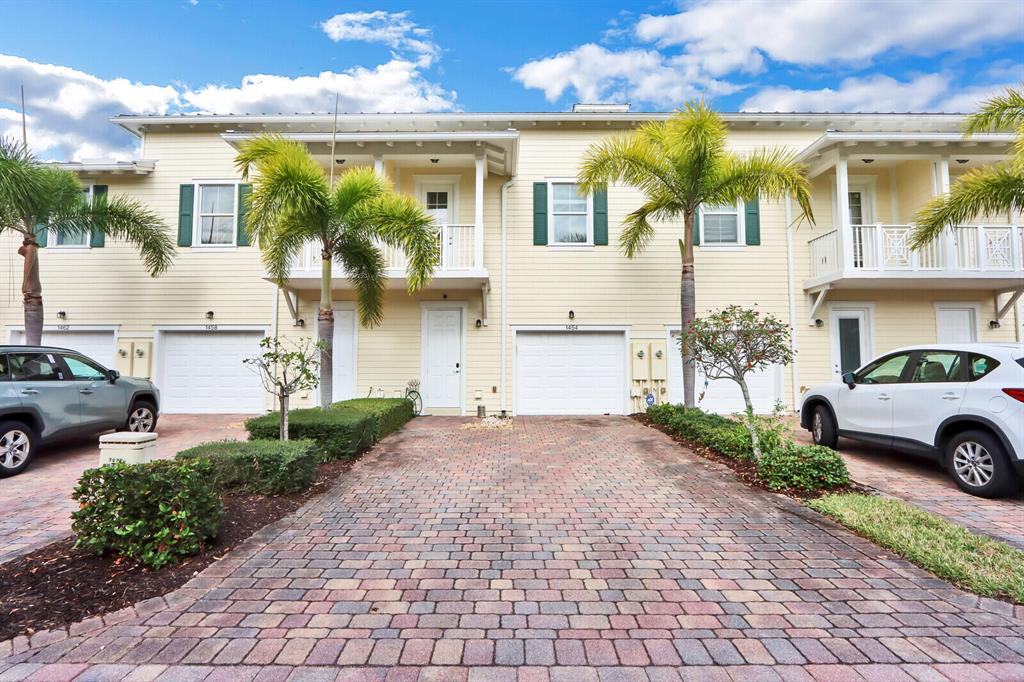 1454 S Jeaga Drive