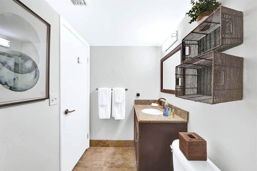 403 Brackenwood Lane S Unit: 403