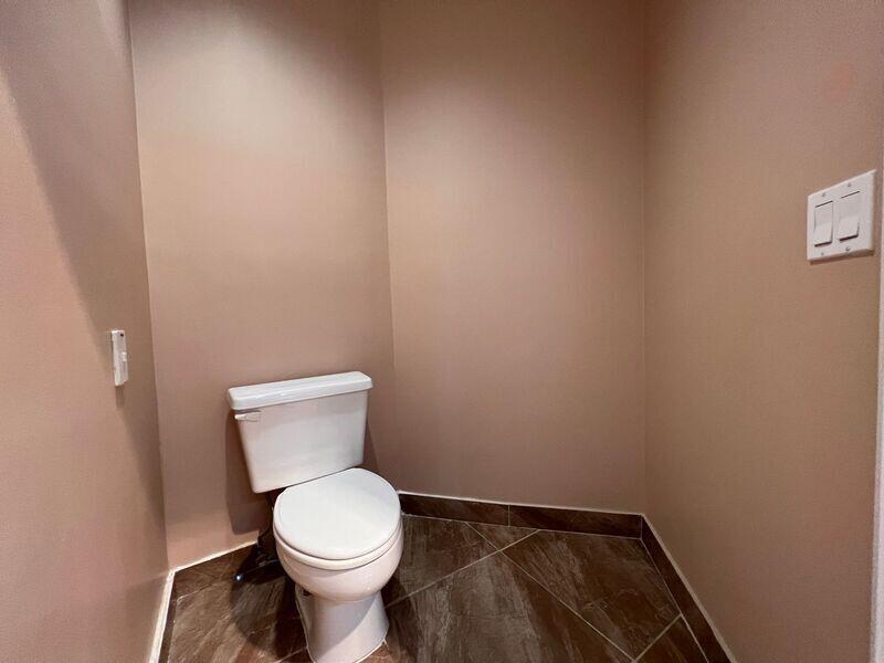 6326 Crystal View Lane