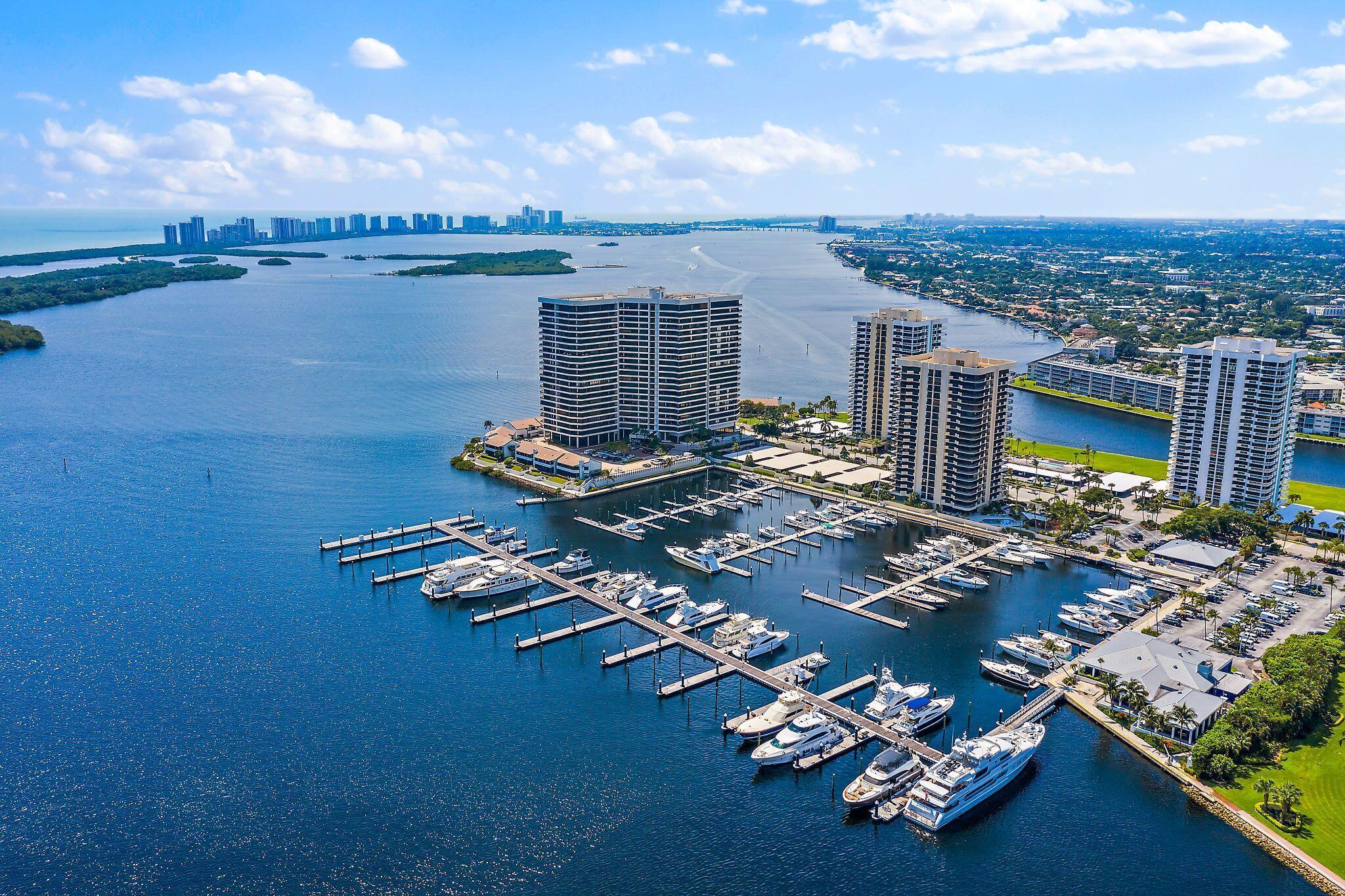 100 Lakeshore Drive 554