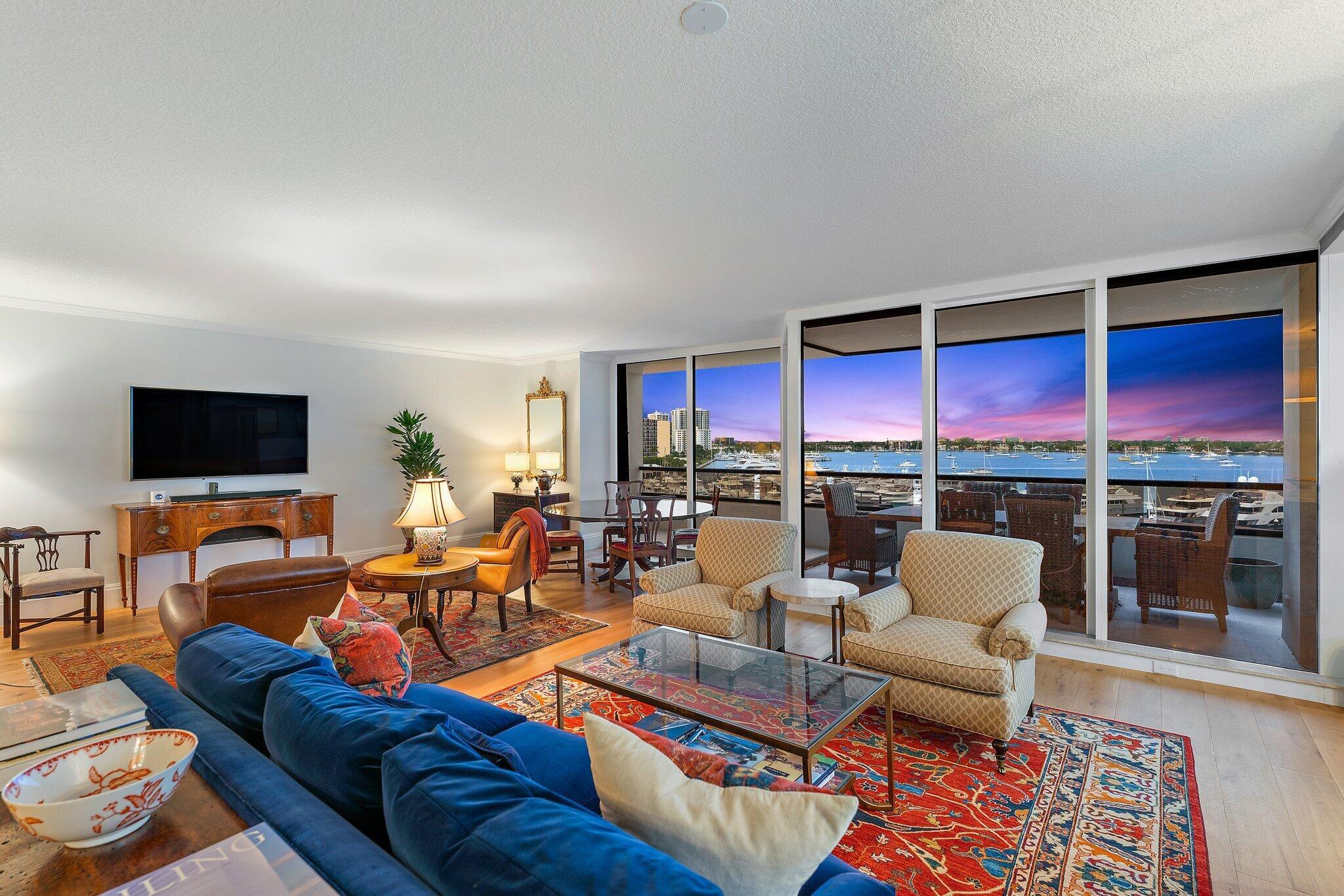 100 Lakeshore Drive 554