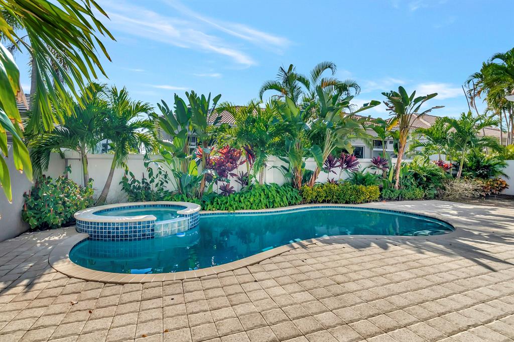 4290 NW 62nd Road