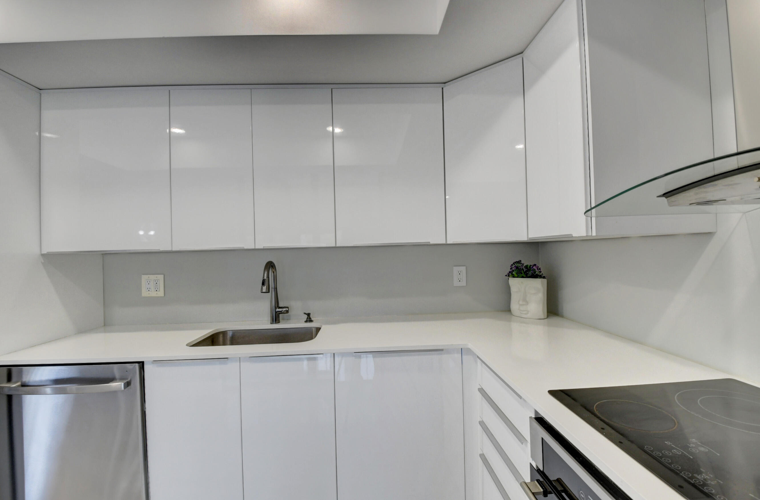 6845 Willow Wood Drive Unit: 3034
