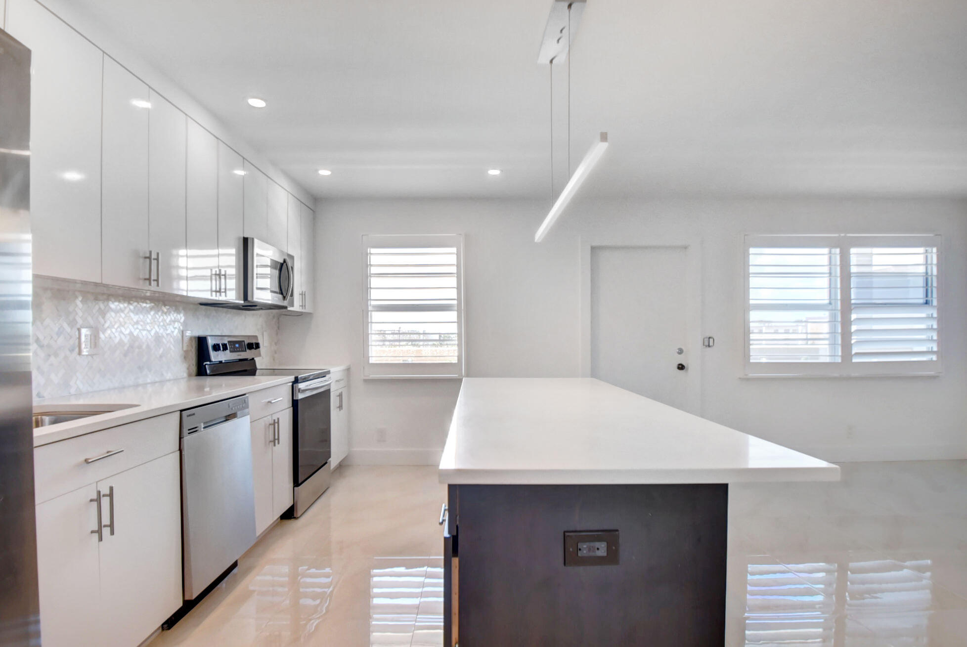 4044 Guildford C
