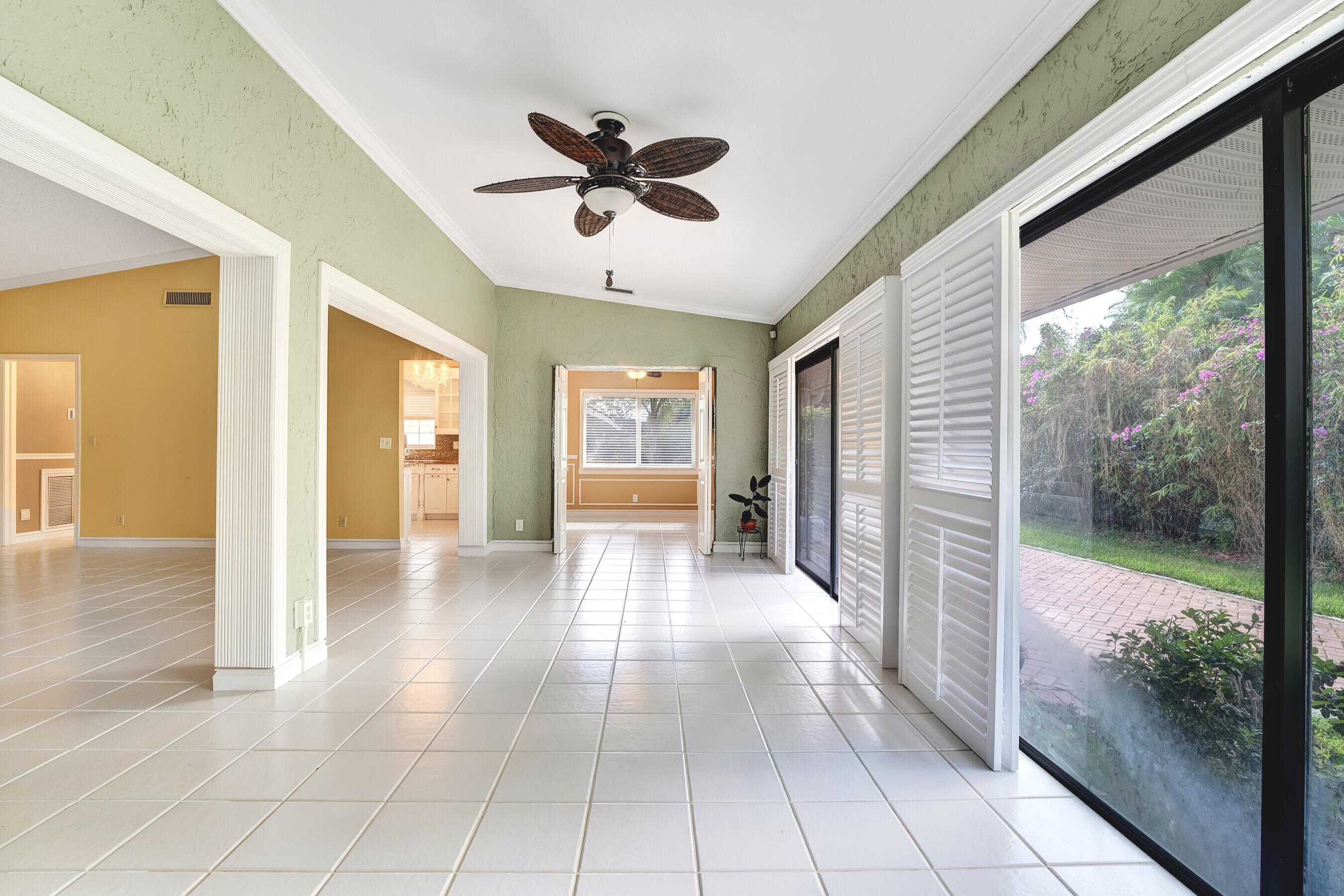 10251 Green Trail Drive N
