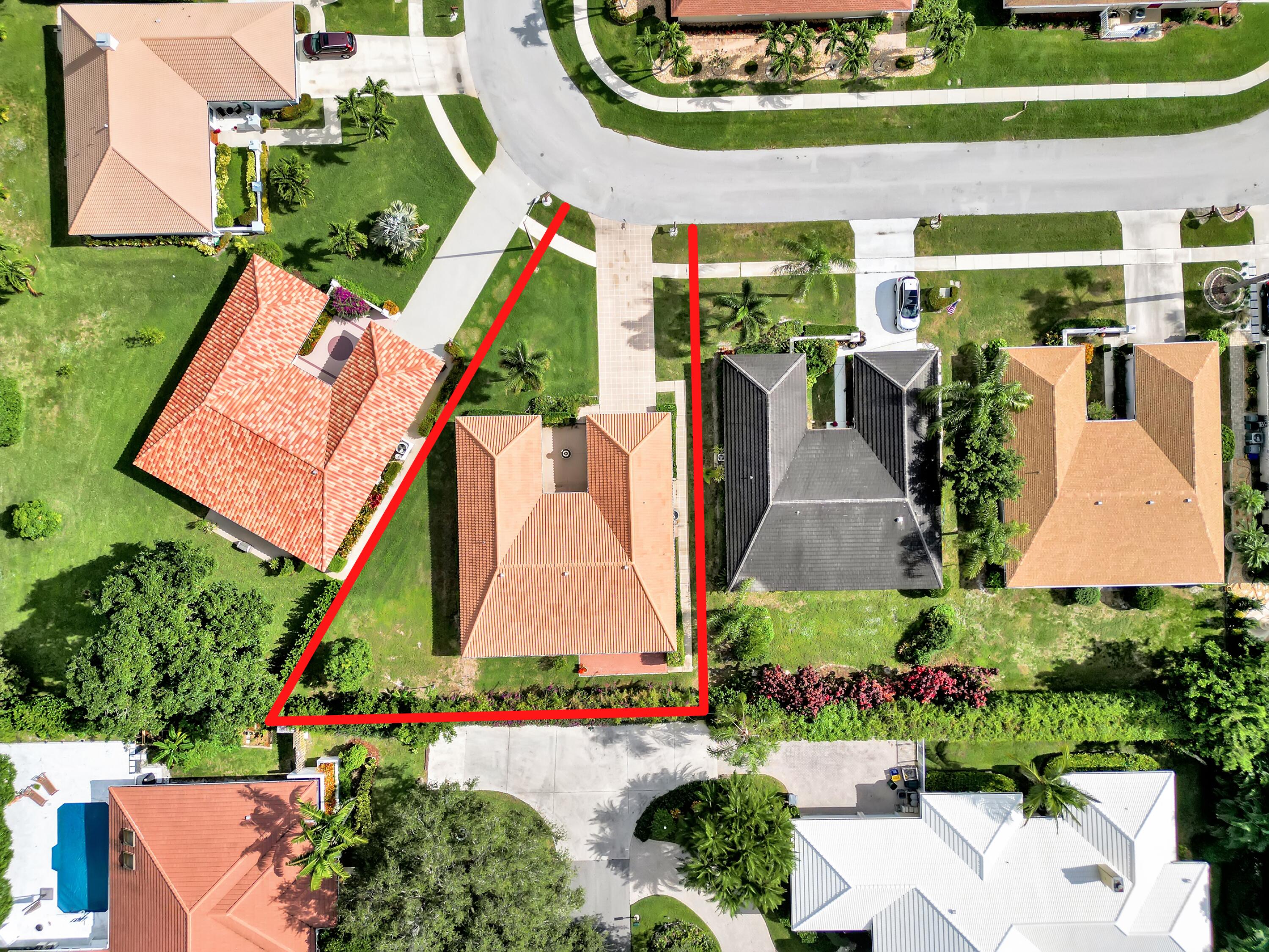 10251 Green Trail Drive N
