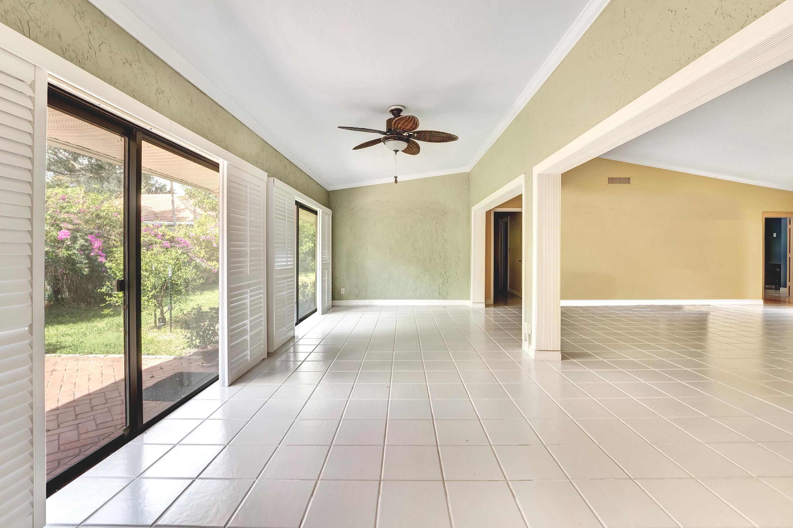 10251 Green Trail Drive N