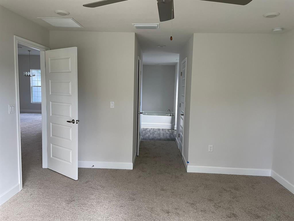 5237 NW Reba Circle