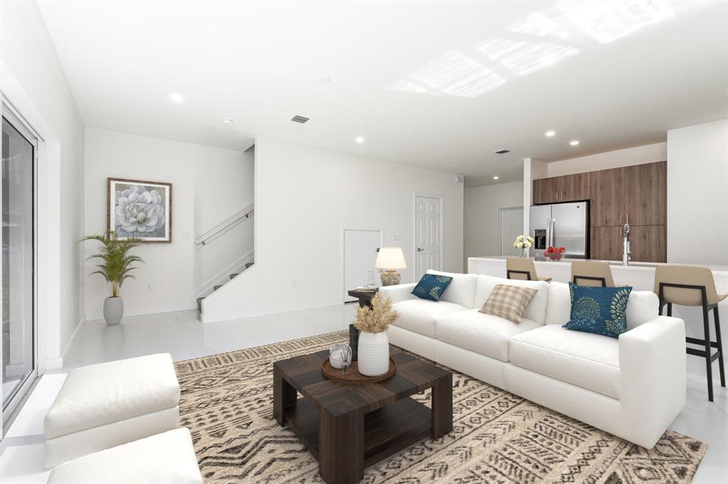 1285 Crystal Way Unit: 103