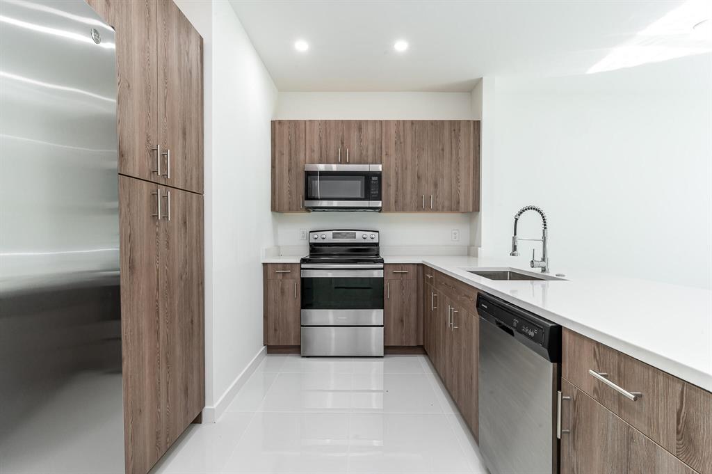 1285 Crystal Way Unit: 103
