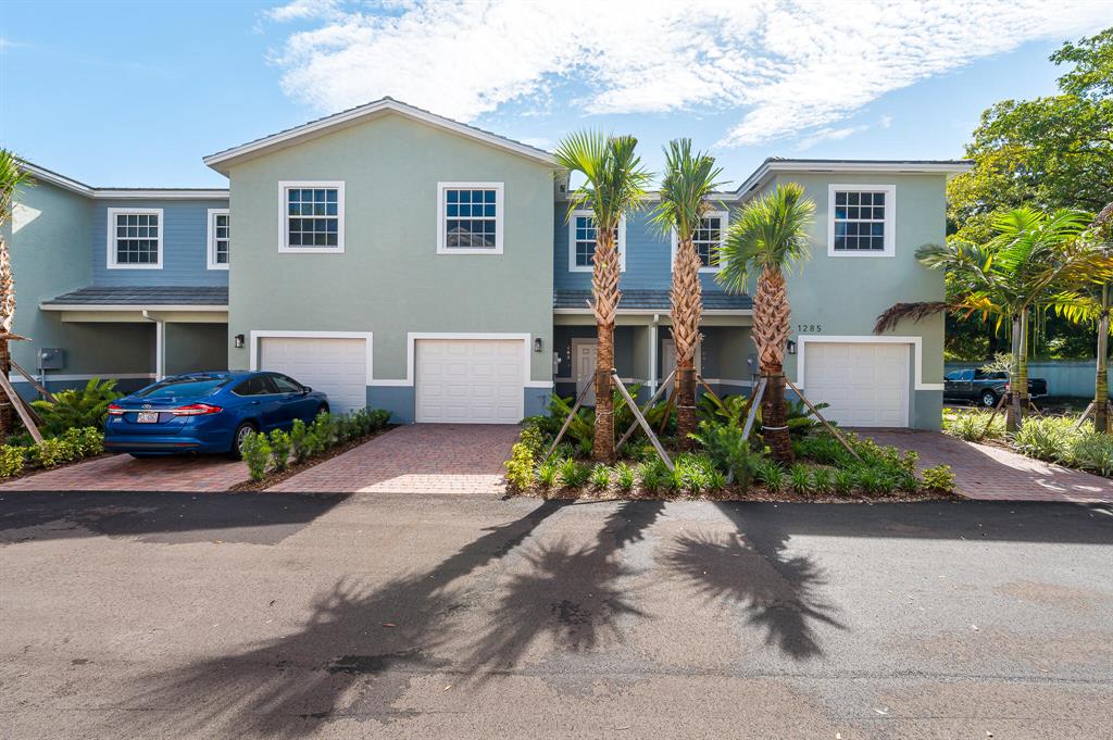 1285 Crystal Way Unit: 103