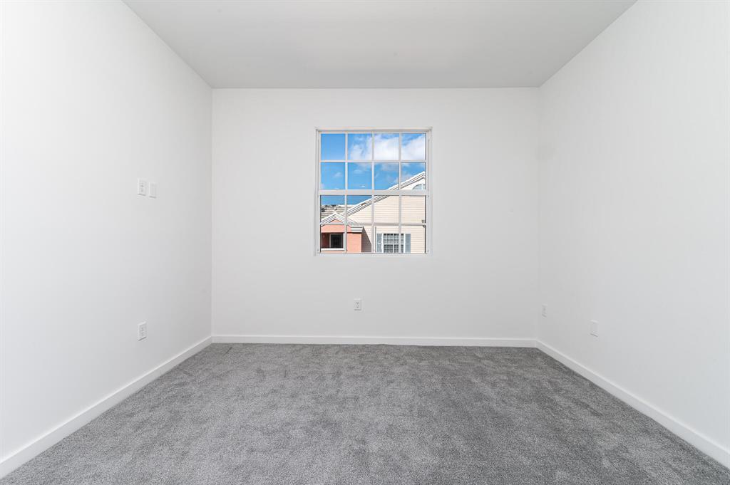 1285 Crystal Way Unit: 103