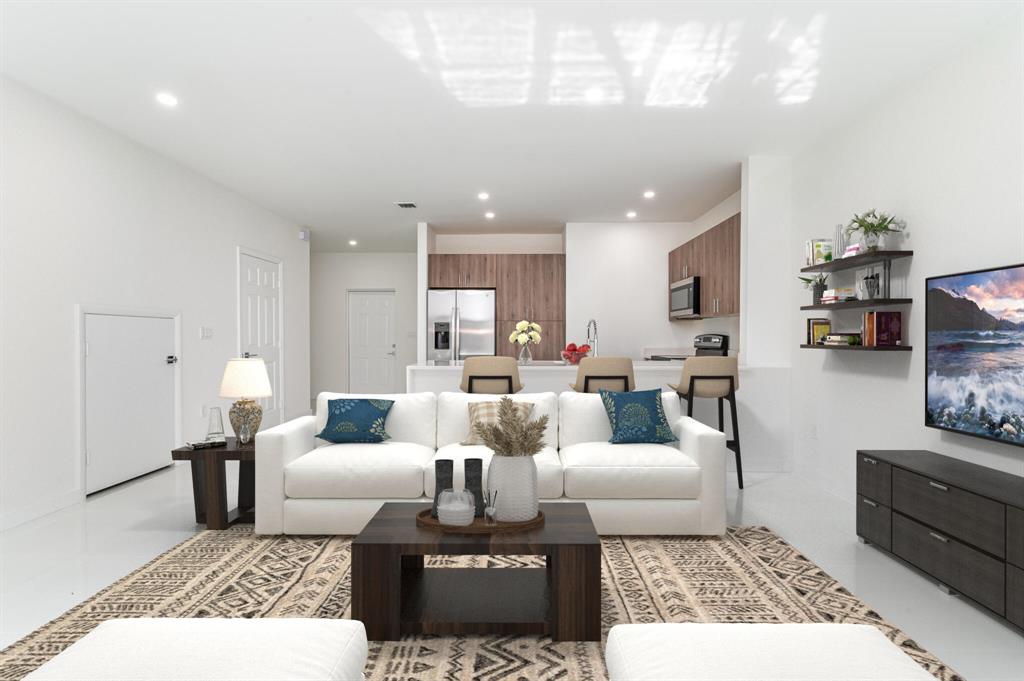 1285 Crystal Way Unit: 103