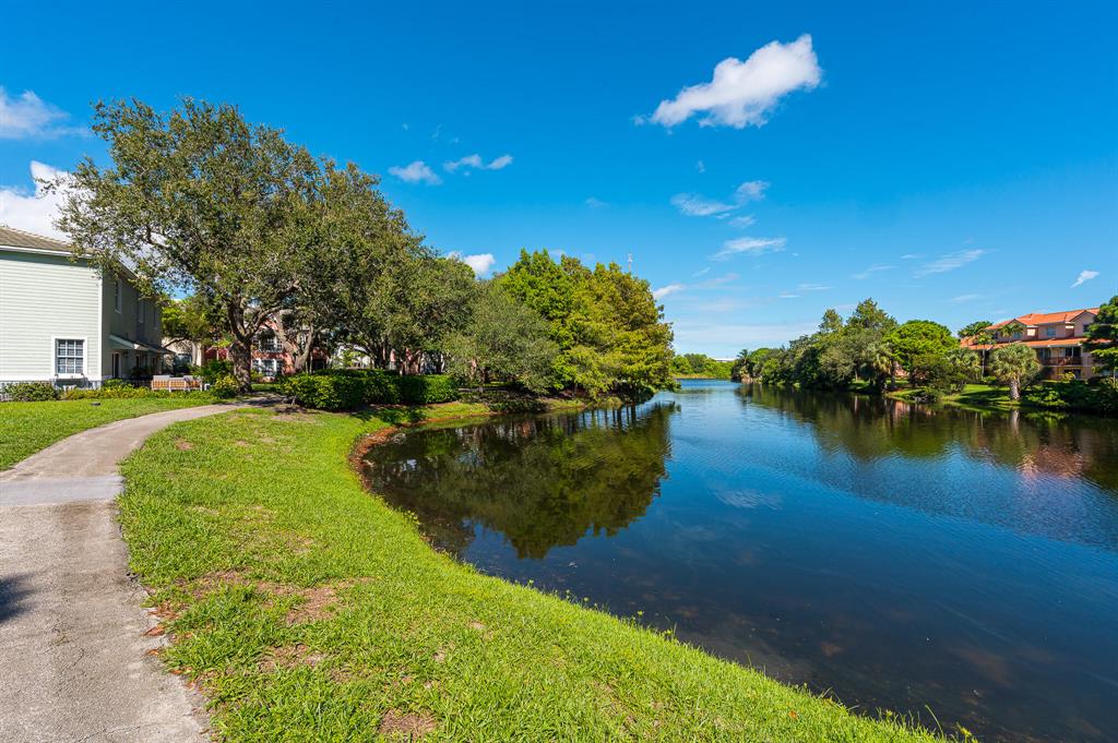 1285 Crystal Way Unit: 103