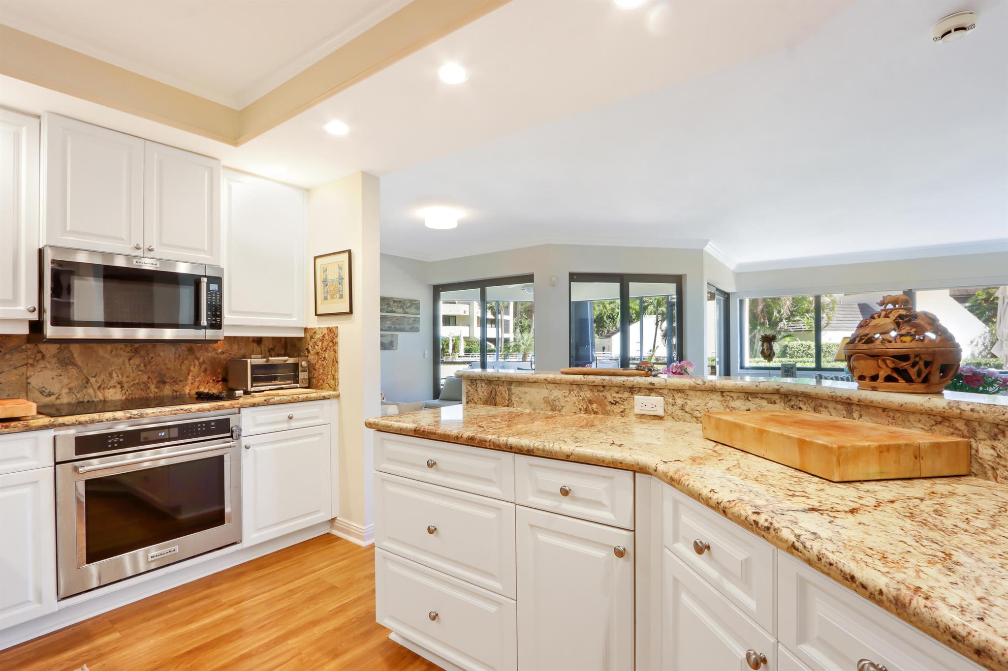 1132 Marine Way W E1l