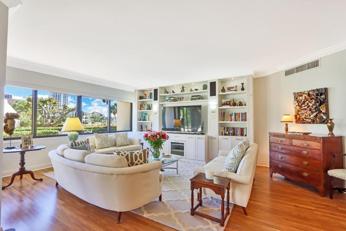 1132 Marine Way W E1l
