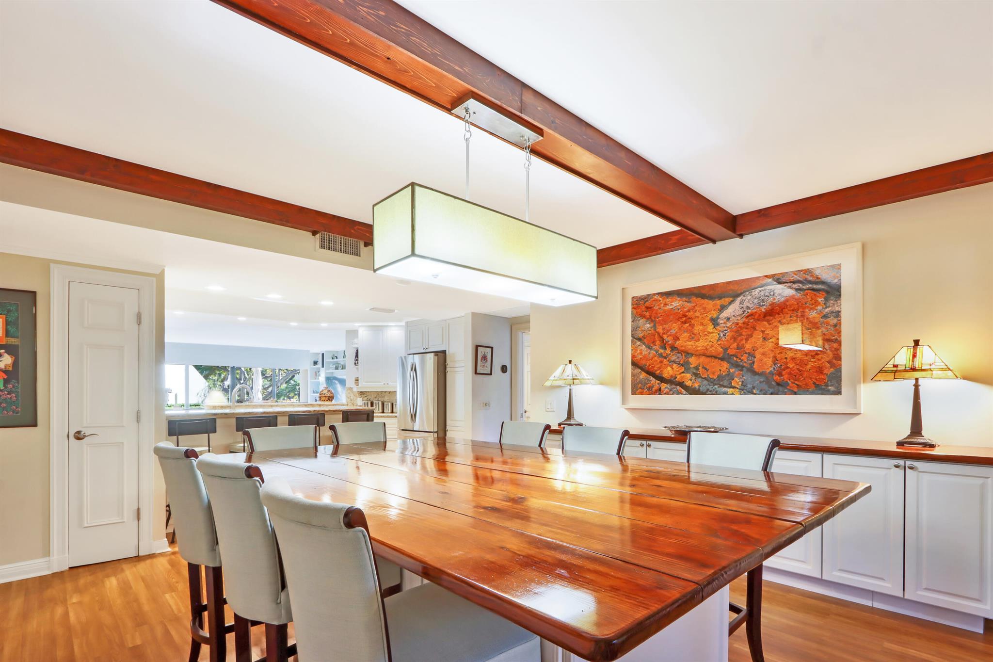 1132 Marine Way W E1l