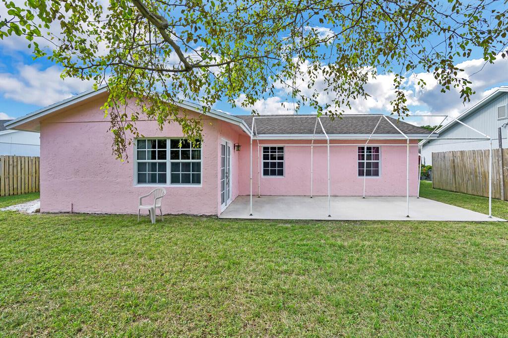 18456 Ruffian Way