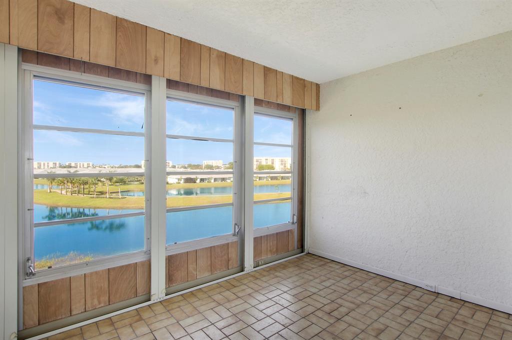 14575 Bonaire Boulevard Unit: 405