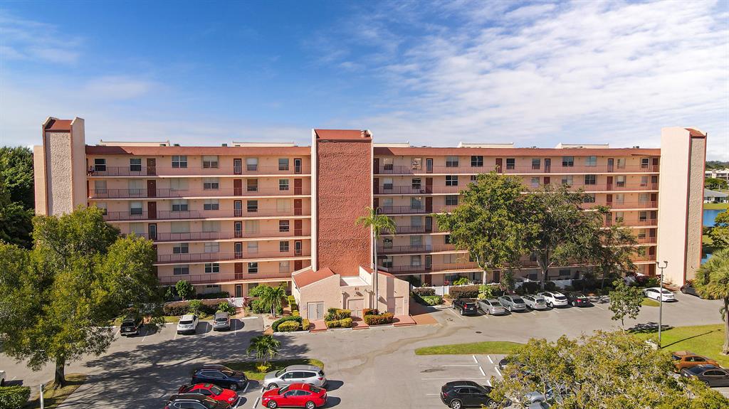 14575 Bonaire Boulevard Unit: 405