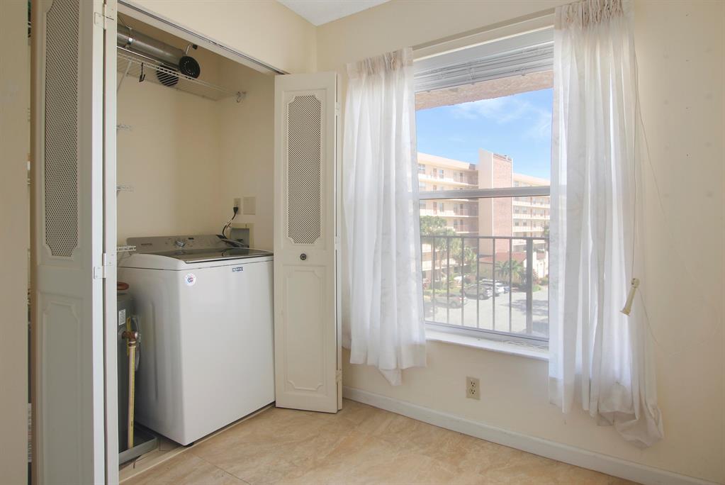 14575 Bonaire Boulevard Unit: 405