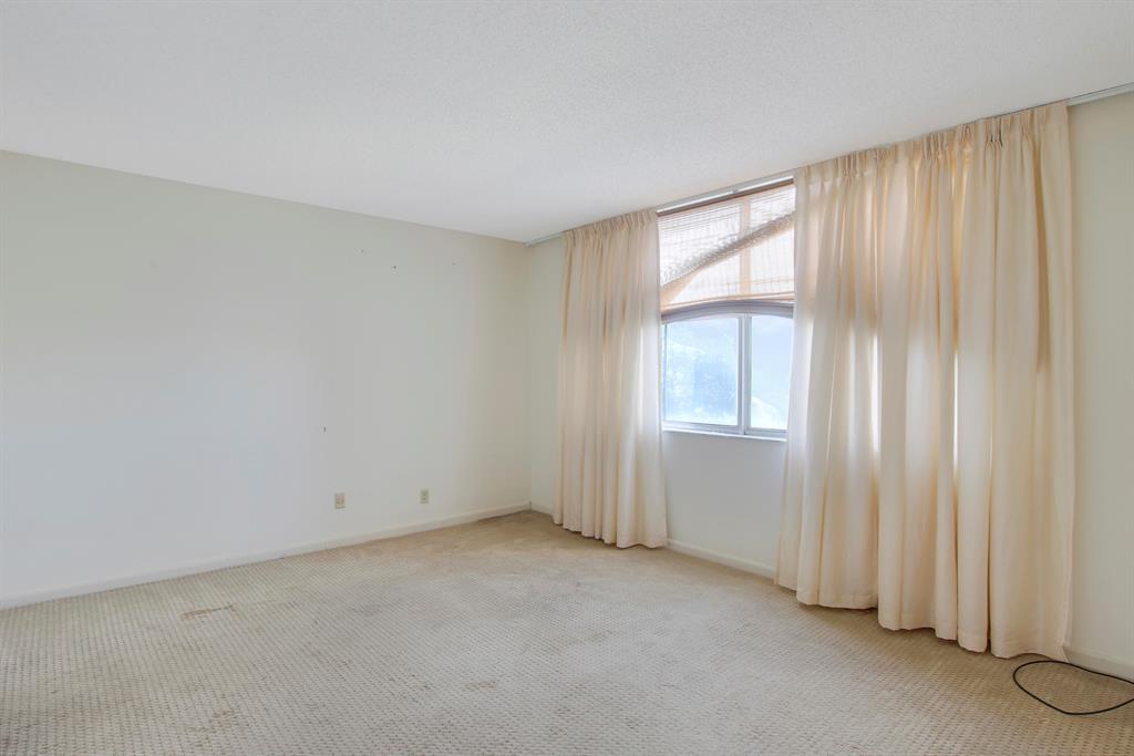 14575 Bonaire Boulevard Unit: 405