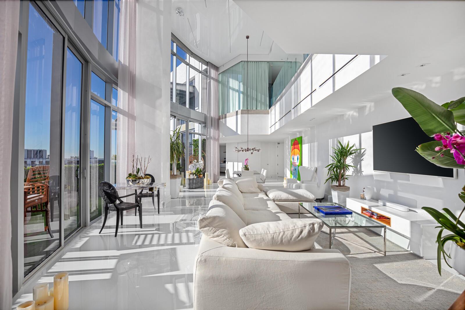 3301 NE 1st Avenue Ph4