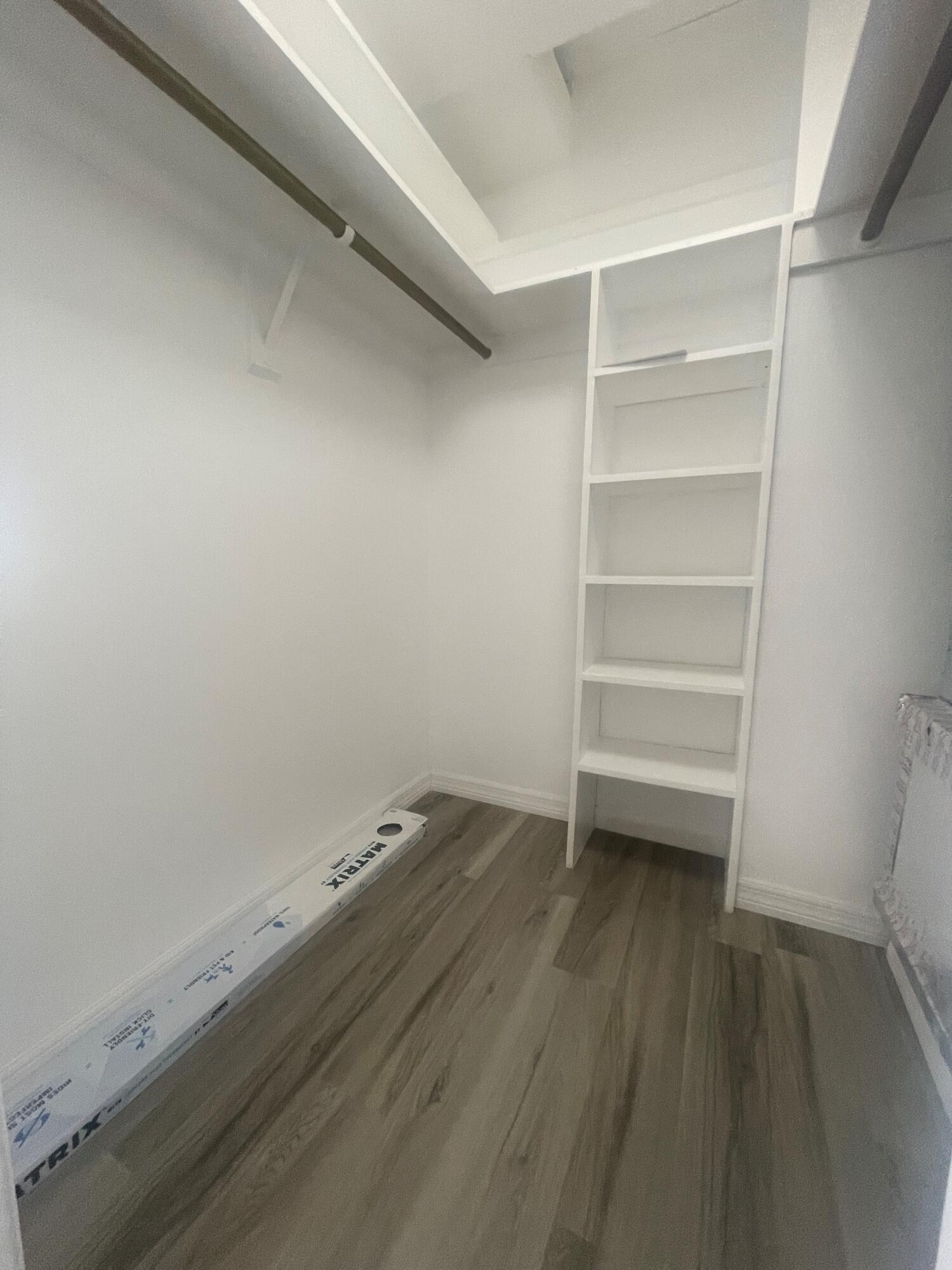 231 E Road 501