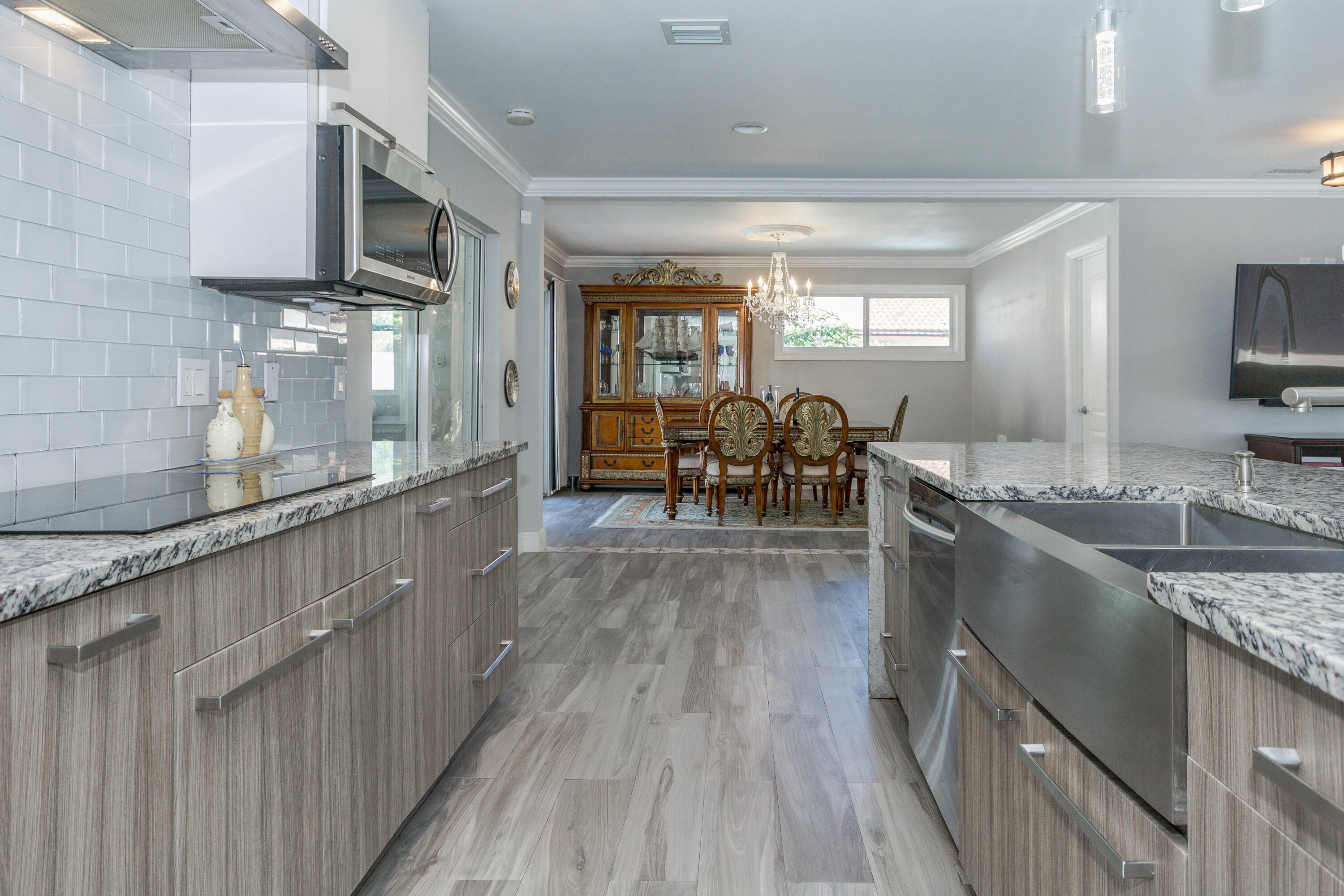 1887 Crafton Road