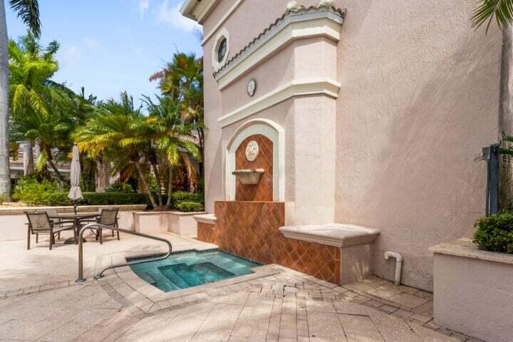 3020 Alcazar Place Unit: 308