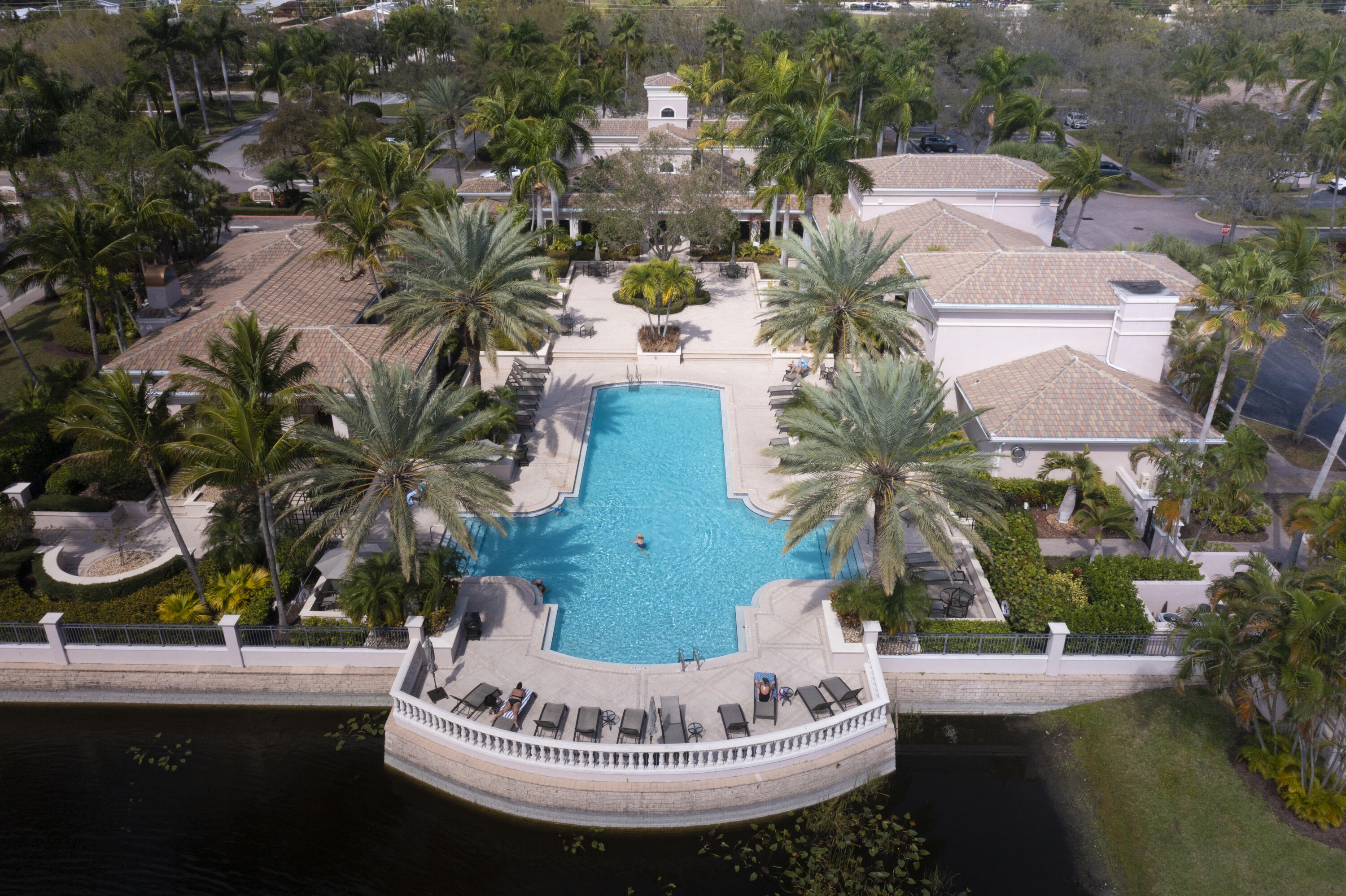 3020 Alcazar Place Unit: 308