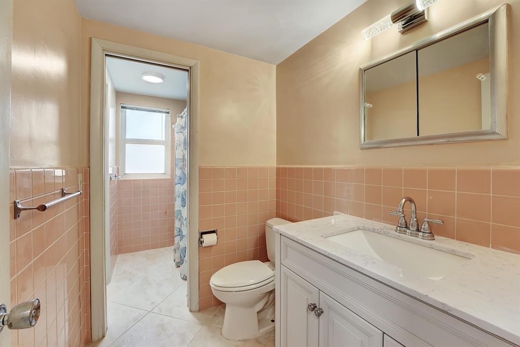 426 NE 7th Avenue Unit: 1c