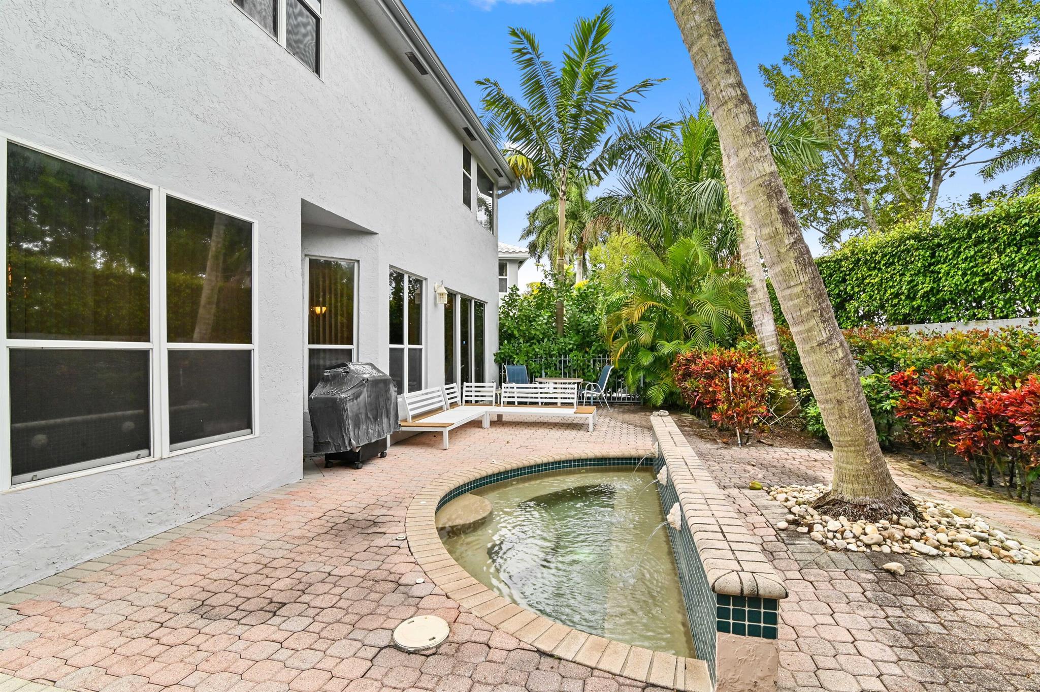 5830 NW 42nd Way