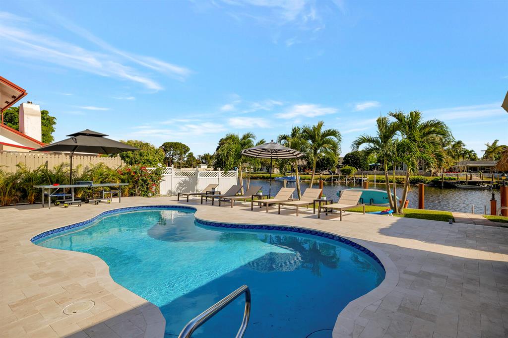 796 Avocet Road