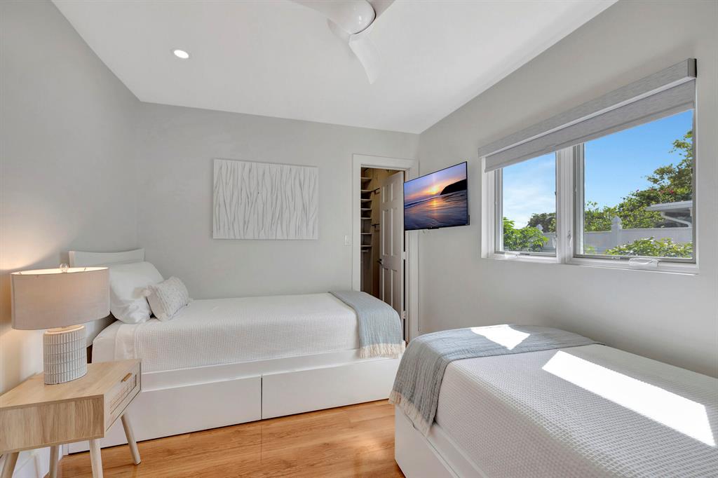 796 Avocet Road