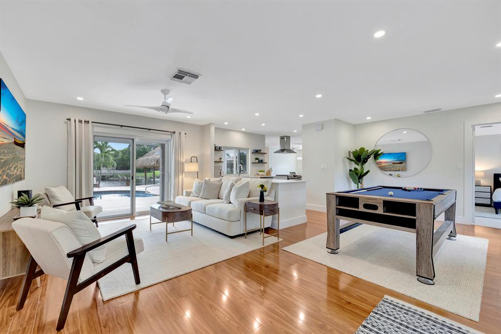 796 Avocet Road