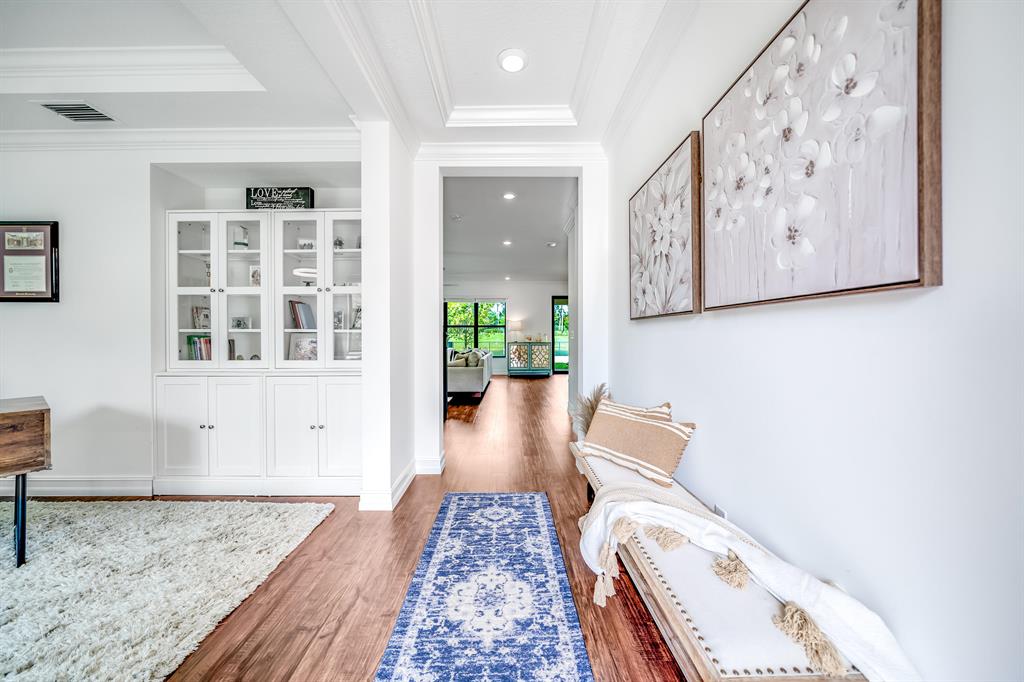 8307 Grand Prix Lane