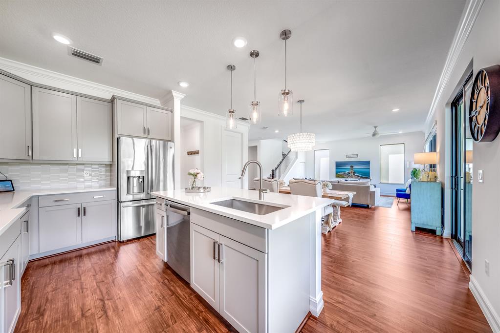 8307 Grand Prix Lane