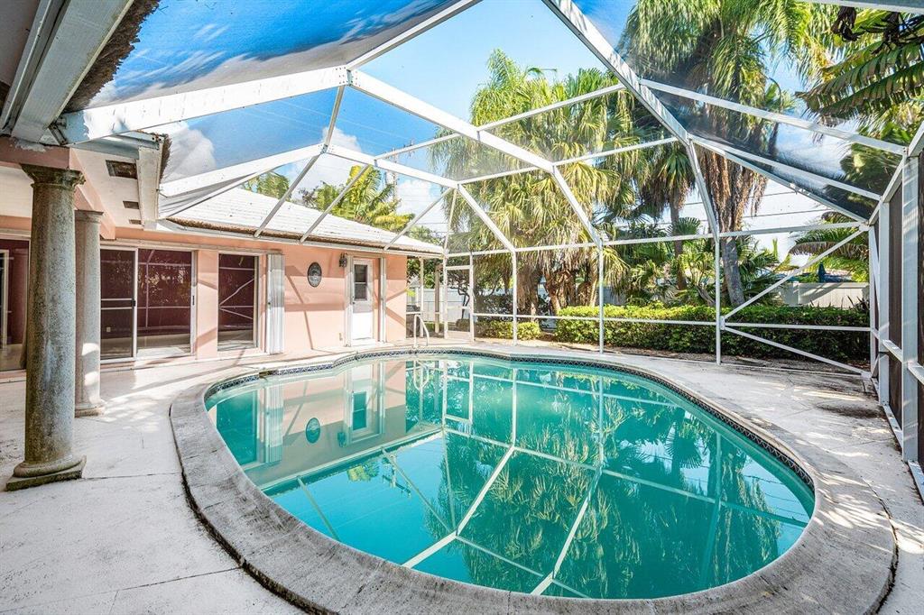 755 Toledo Drive