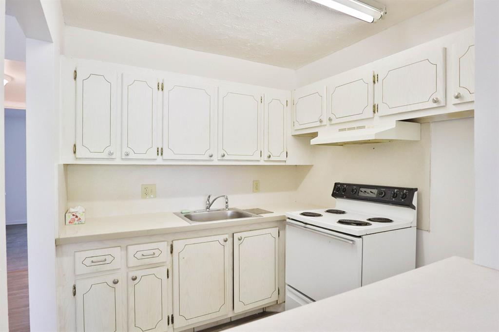215 Camden I