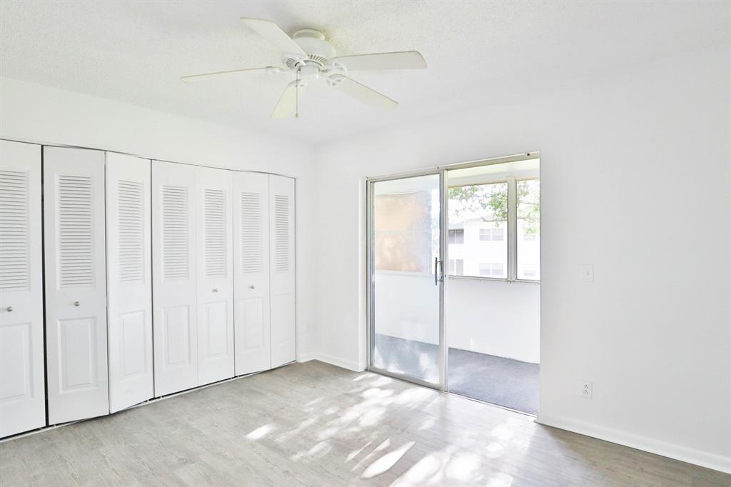 215 Camden I