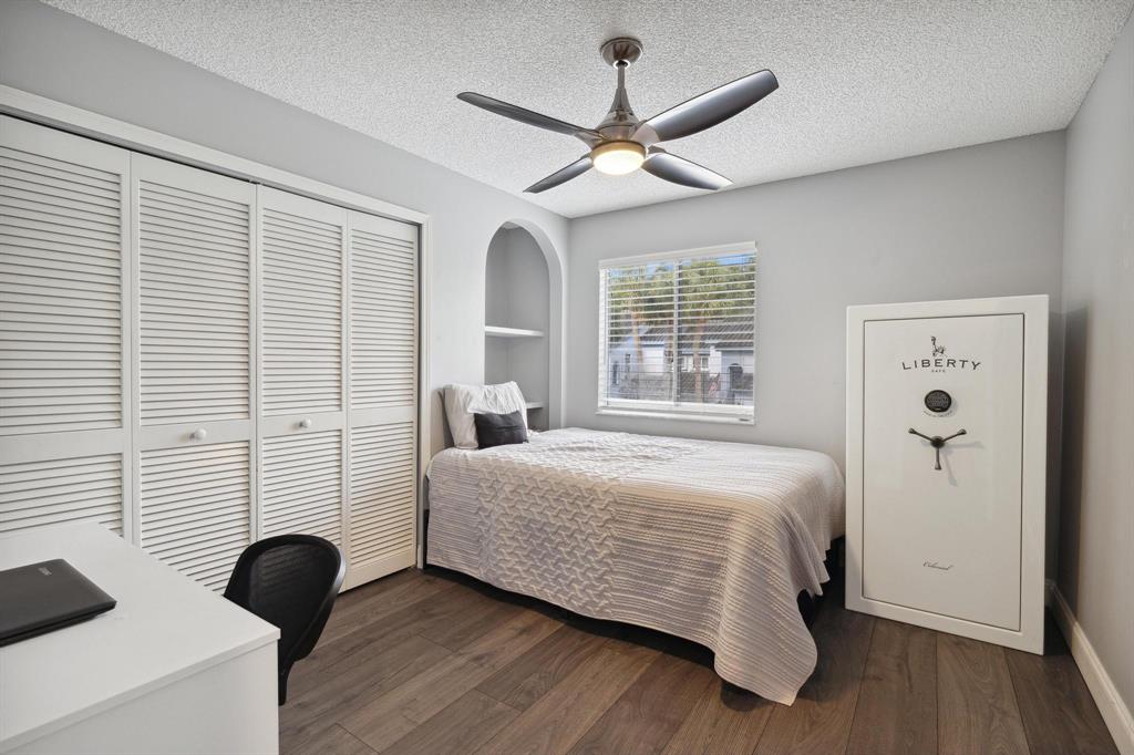 9754 Nickels Boulevard 205