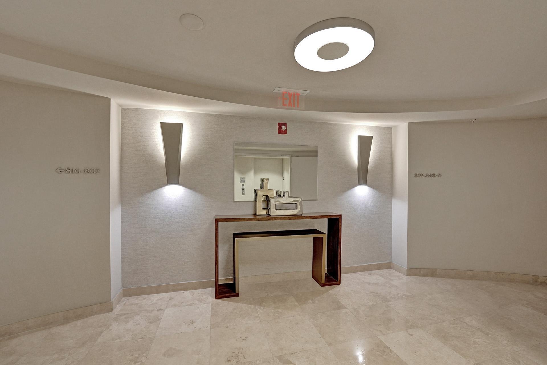 99 SE Mizner Boulevard 815