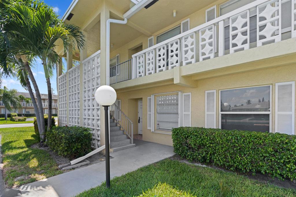 1151 Calamondin Terrace Unit: 101