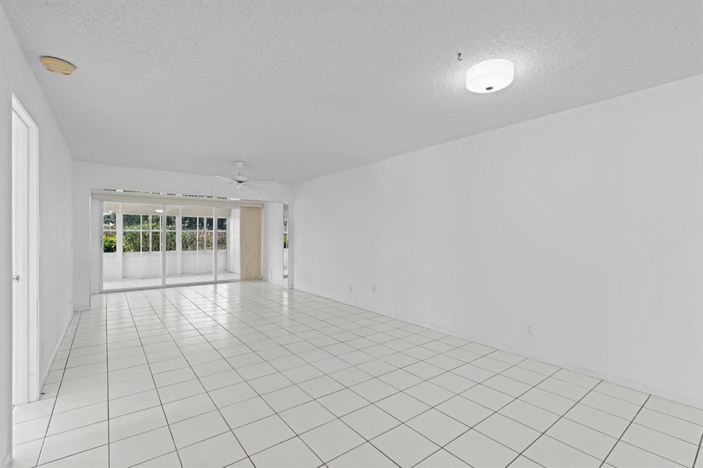 1151 Calamondin Terrace Unit: 101