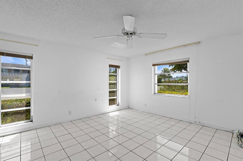 1151 Calamondin Terrace Unit: 101