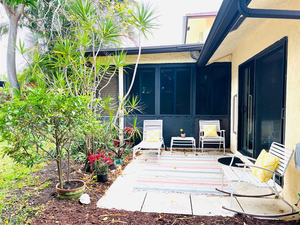 235 SW 29th Avenue