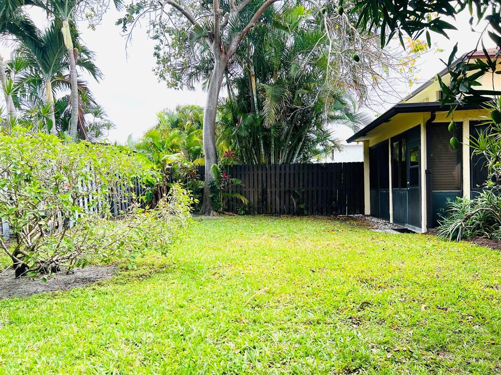 235 SW 29th Avenue