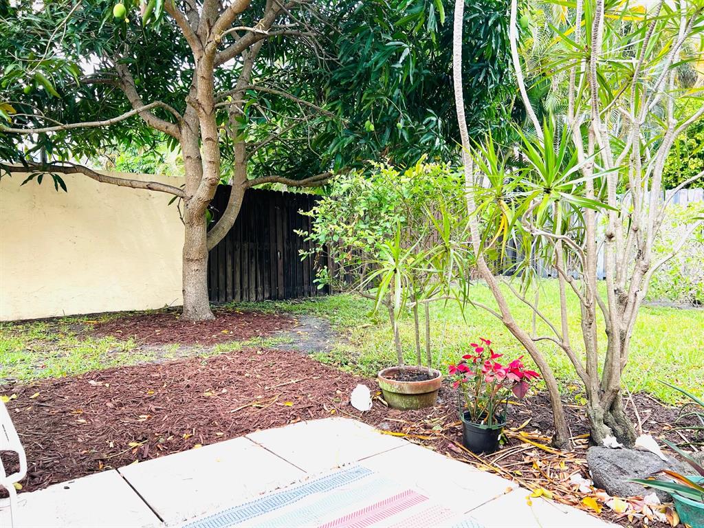235 SW 29th Avenue