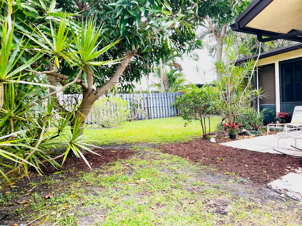 235 SW 29th Avenue